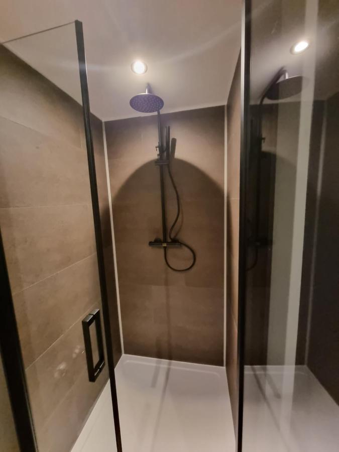 Mien B&B Damwoude Екстер'єр фото